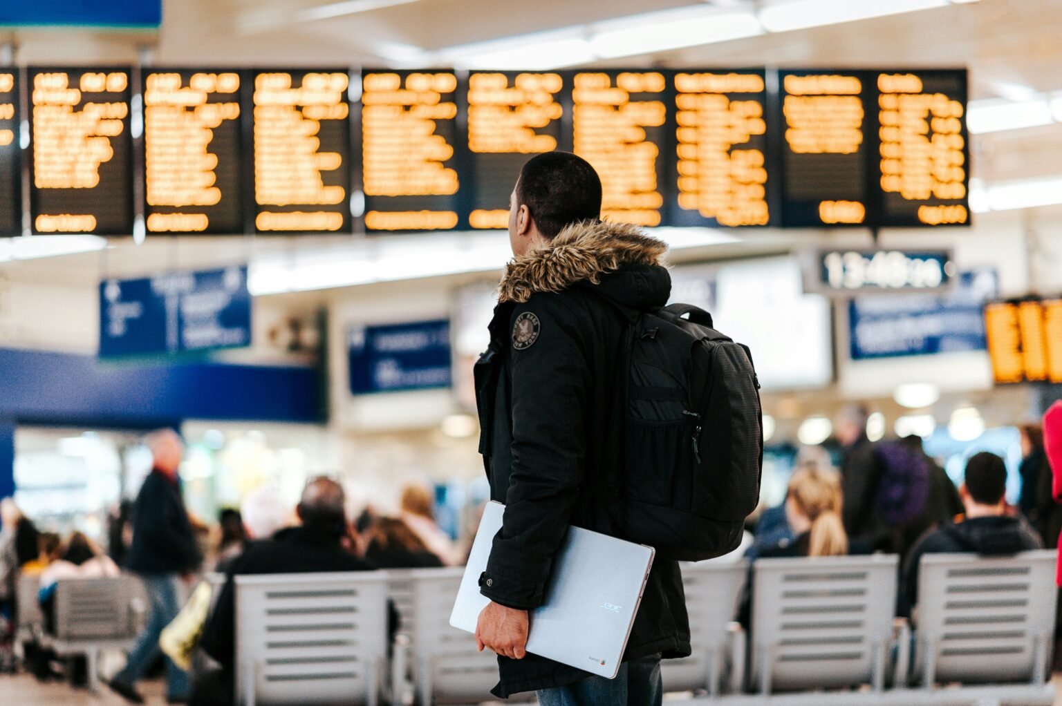 Insurance Jobs in Abroad: Your Definitive Guide to a Career 2025
