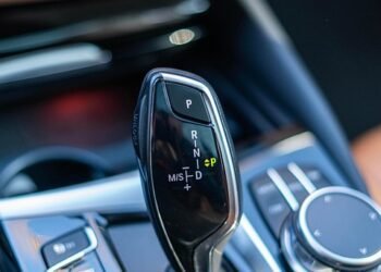 how to lower car insurance premium